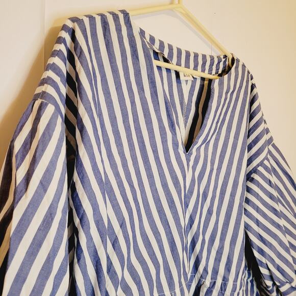 Gap blue and white chevron stripe vneck puff sleeve top Size S Fisherman Coastal - Picture 4 of 8